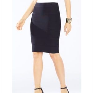 Black Pencil skirt BCBGMaxAzria XXS - Bandage